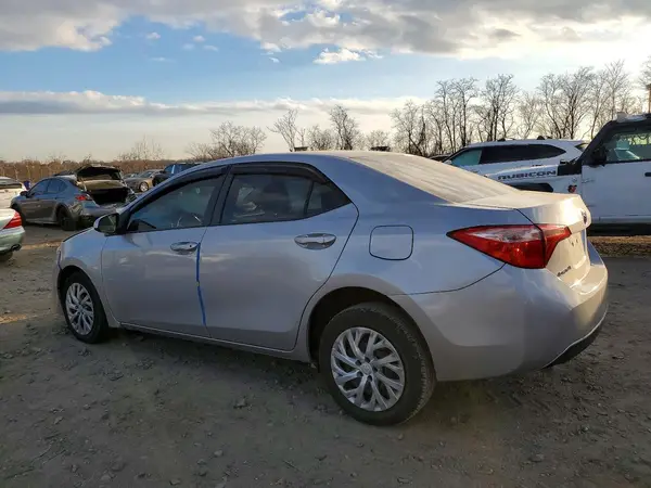 5YFBURHE0HP660848 2017 TOYOTA COROLLA - Image 2