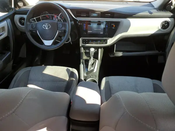 5YFBURHE0HP661434 2017 TOYOTA COROLLA - Image 8