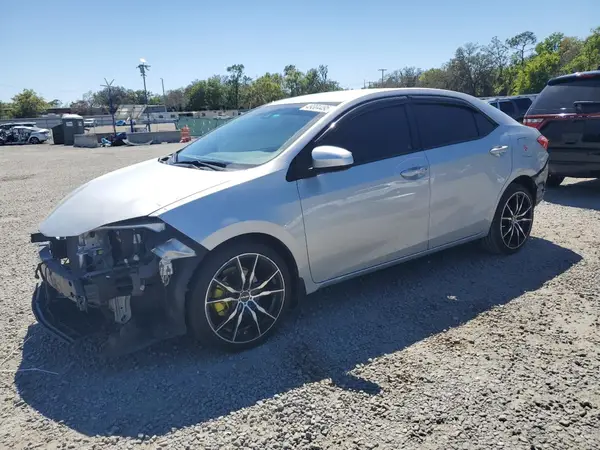 5YFBURHE0HP663443 2017 TOYOTA COROLLA - Image 1