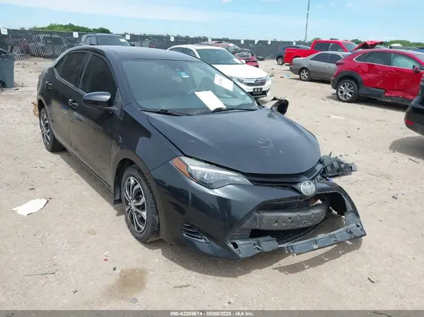 5YFBURHE0HP666004 2017 TOYOTA COROLLA - Image 1