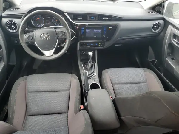5YFBURHE0HP666634 2017 TOYOTA COROLLA - Image 8