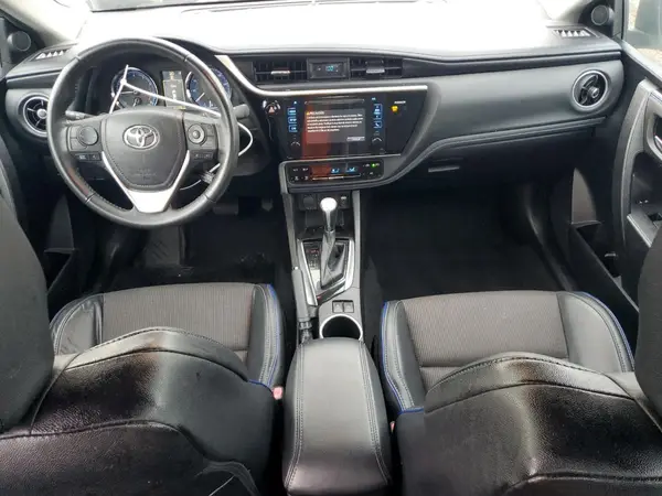 5YFBURHE0HP668481 2017 TOYOTA COROLLA - Image 8