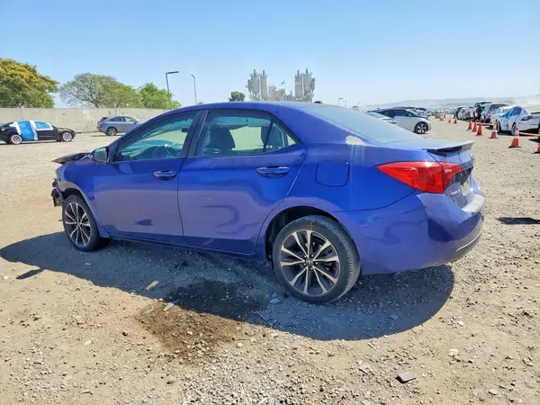 5YFBURHE0HP668724 2017 TOYOTA COROLLA - Image 2
