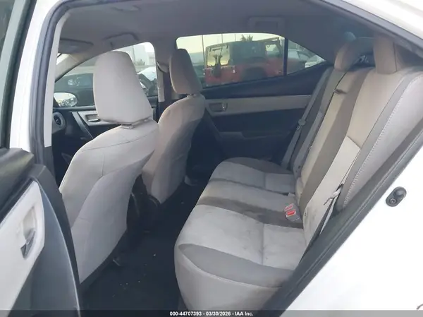 5YFBURHE0HP672899 2017 TOYOTA COROLLA - Image 8