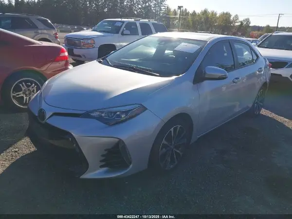 5YFBURHE0HP674376 2017 TOYOTA COROLLA - Image 2