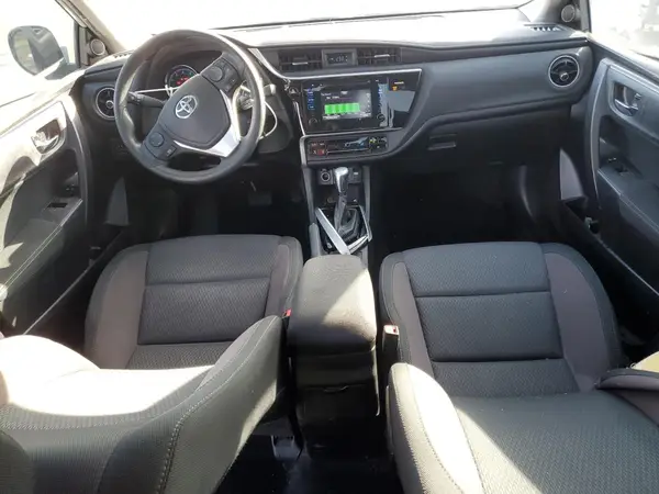 5YFBURHE0HP676774 2017 TOYOTA COROLLA - Image 8
