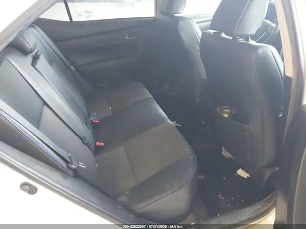 5YFBURHE0HP678248 2017 TOYOTA COROLLA - Image 8