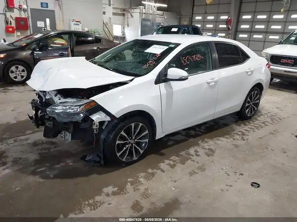 5YFBURHE0HP680050 2017 TOYOTA COROLLA - Image 2