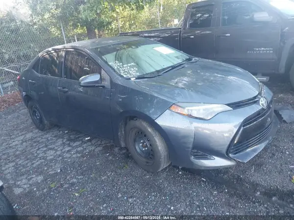 5YFBURHE0HP682011 2017 TOYOTA COROLLA - Image 1