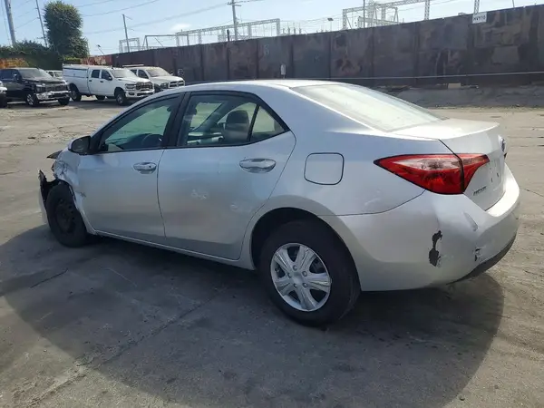 5YFBURHE0HP691467 2017 TOYOTA COROLLA - Image 2