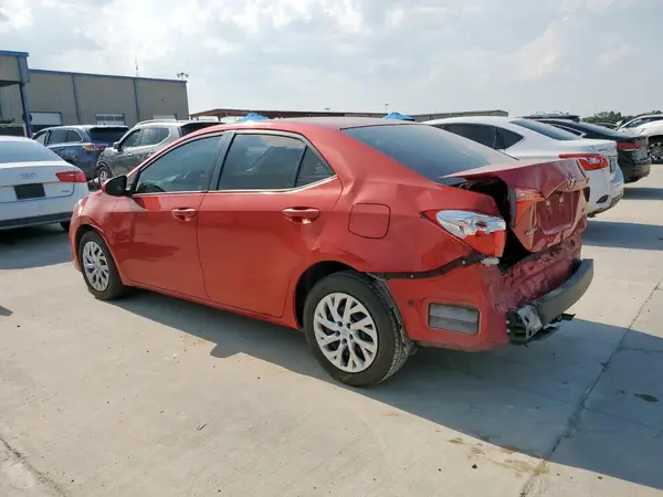 5YFBURHE0HP691842 2017 TOYOTA COROLLA - Image 2