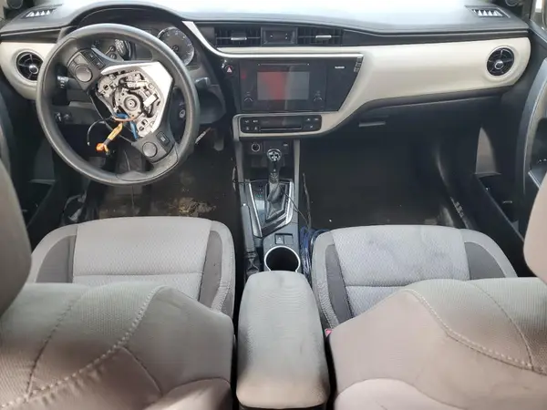 5YFBURHE0HP692327 2017 TOYOTA COROLLA - Image 8