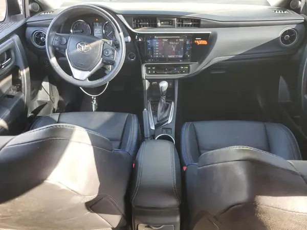 5YFBURHE0HP694112 2017 TOYOTA COROLLA - Image 8