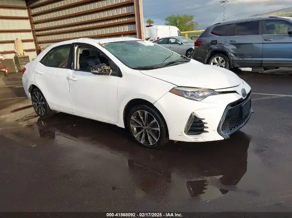 5YFBURHE0HP694885 2017 TOYOTA COROLLA - Image 1
