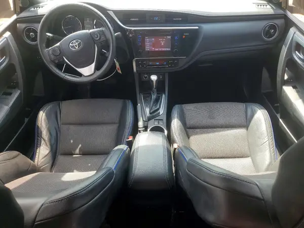 5YFBURHE0HP696264 2017 TOYOTA COROLLA - Image 8