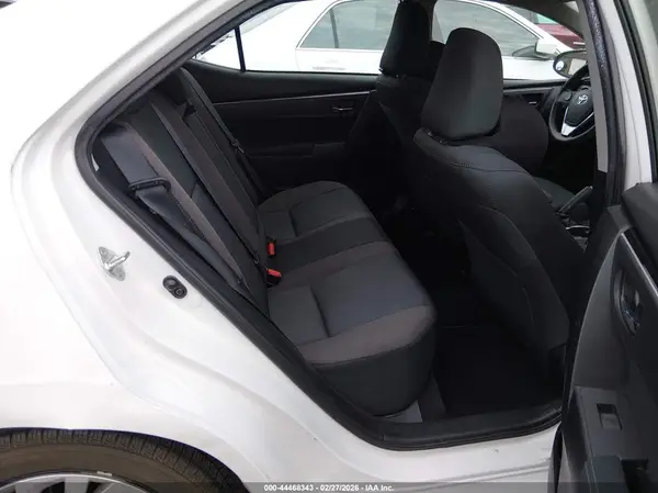 5YFBURHE0HP700636 2017 TOYOTA COROLLA - Image 8