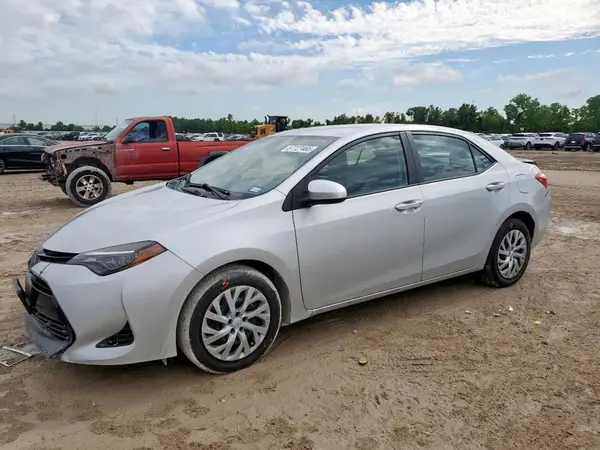 5YFBURHE0HP700684 2017 TOYOTA COROLLA - Image 1