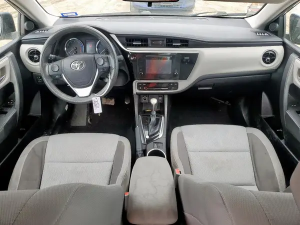 5YFBURHE0HP700684 2017 TOYOTA COROLLA - Image 8