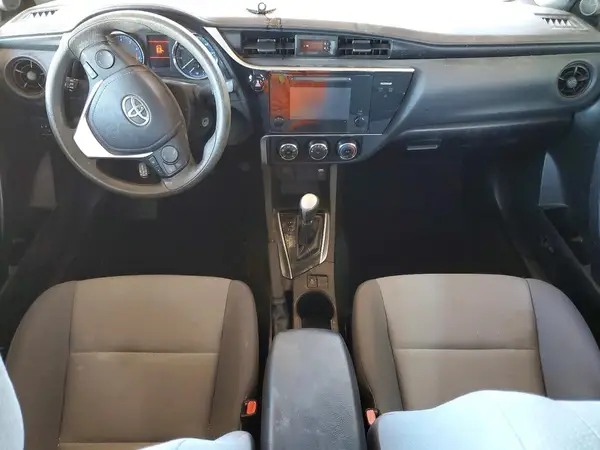 5YFBURHE0HP701012 2017 TOYOTA COROLLA - Image 8