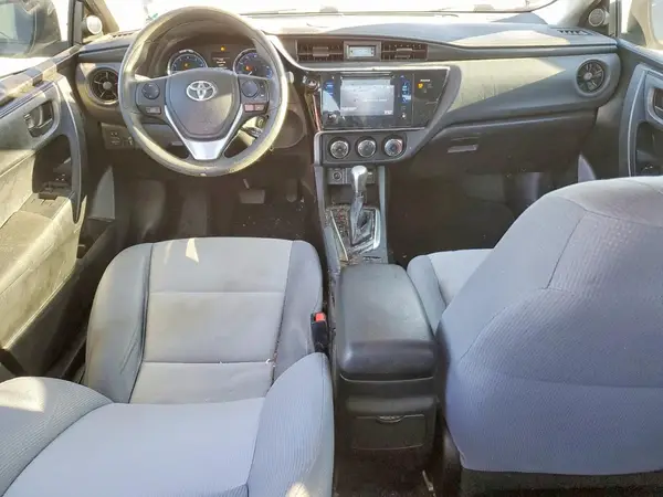 5YFBURHE0HP701091 2017 TOYOTA COROLLA - Image 8