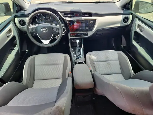 5YFBURHE0HP701897 2017 TOYOTA COROLLA - Image 8