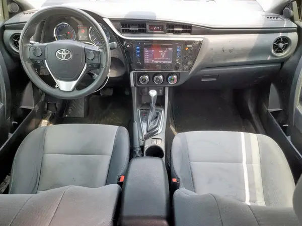 5YFBURHE0HP704198 2017 TOYOTA COROLLA - Image 8