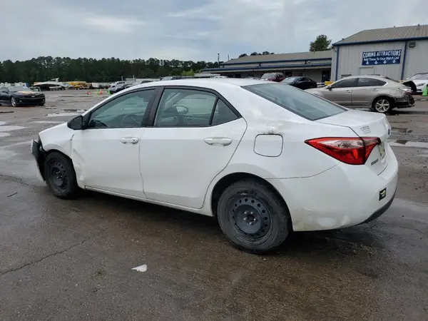 5YFBURHE0HP705531 2017 TOYOTA COROLLA - Image 2
