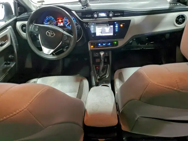 5YFBURHE0HP707733 2017 TOYOTA COROLLA - Image 8