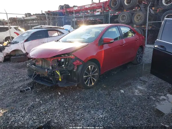 5YFBURHE0HP709773 2017 TOYOTA COROLLA - Image 2