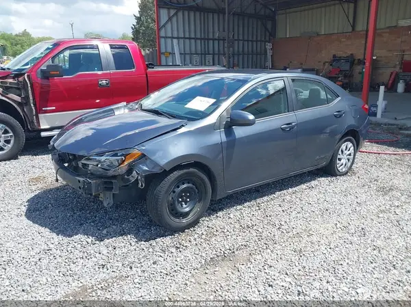 5YFBURHE0HP711989 2017 TOYOTA COROLLA - Image 2