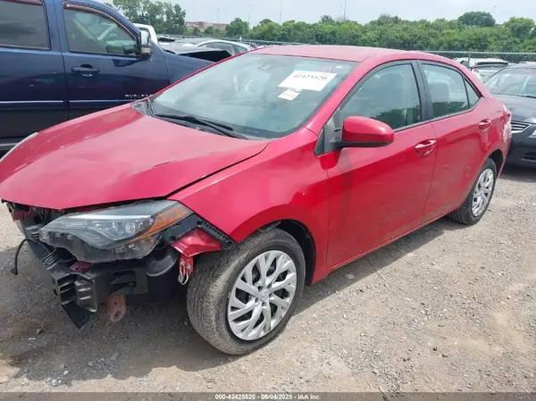 5YFBURHE0HP717615 2017 TOYOTA COROLLA - Image 2