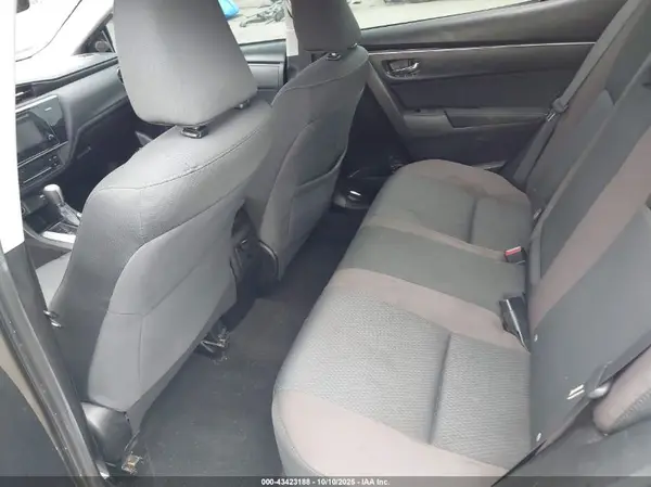 5YFBURHE0HP720630 2017 TOYOTA COROLLA - Image 8