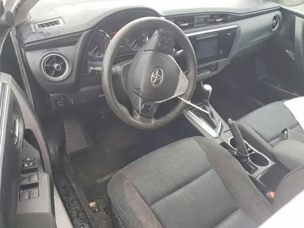 5YFBURHE0HP721597 2017 TOYOTA COROLLA - Image 8