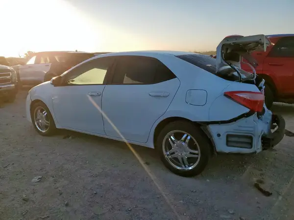 5YFBURHE0HP722409 2017 TOYOTA COROLLA - Image 2