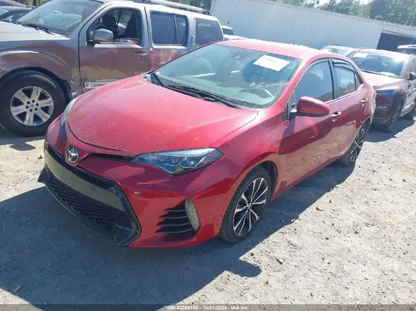 5YFBURHE0HP725522 2017 TOYOTA COROLLA - Image 2