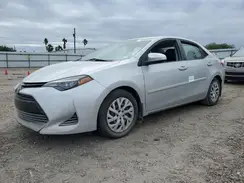 5YFBURHE0HP727688 2017 TOYOTA COROLLA