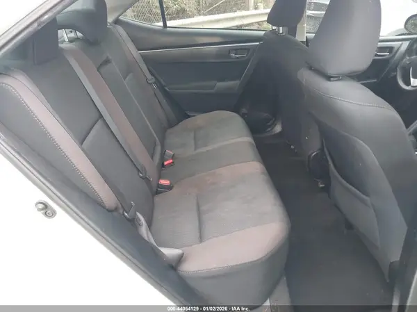 5YFBURHE0HP729473 2017 TOYOTA COROLLA - Image 8