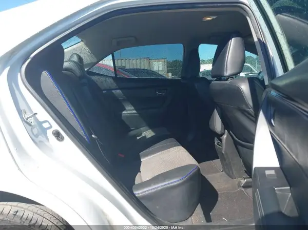 5YFBURHE0HP730364 2017 TOYOTA COROLLA - Image 8