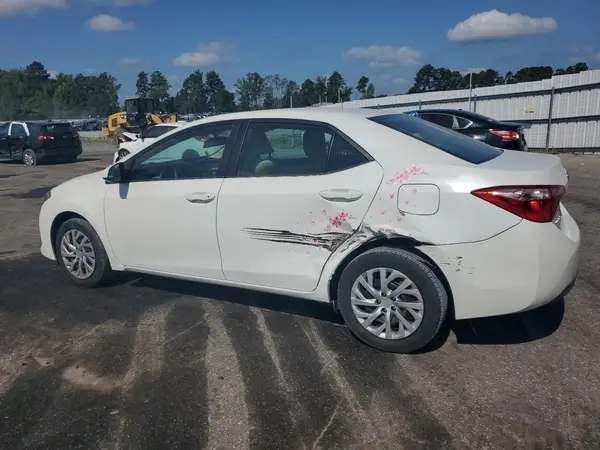 5YFBURHE0HP737377 2017 TOYOTA COROLLA - Image 2
