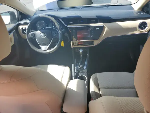 5YFBURHE0HP737377 2017 TOYOTA COROLLA - Image 8