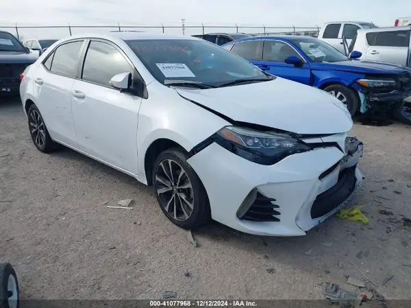 5YFBURHE0HP737637 2017 TOYOTA COROLLA - Image 1