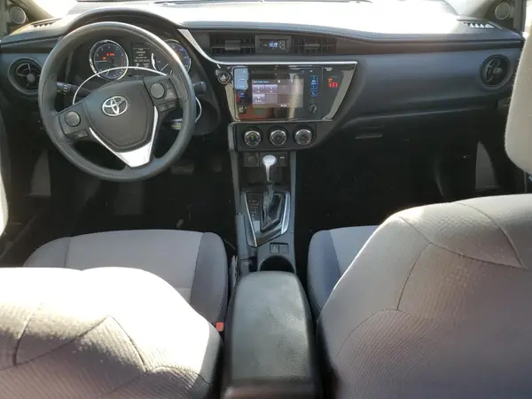 5YFBURHE0JP738082 2018 TOYOTA COROLLA - Image 8