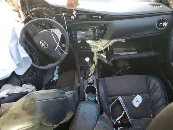 5YFBURHE0JP740933 2018 TOYOTA COROLLA - Image 8