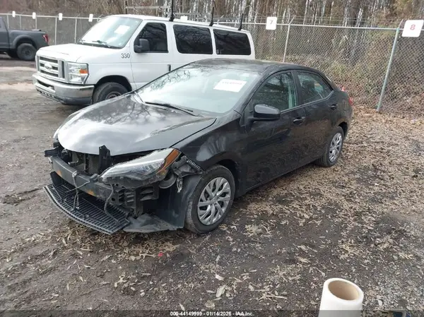 5YFBURHE0JP741063 2018 TOYOTA COROLLA - Image 2