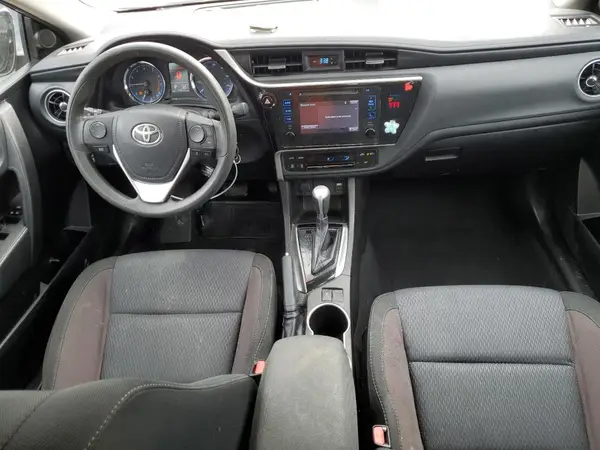 5YFBURHE0JP742598 2018 TOYOTA COROLLA - Image 8