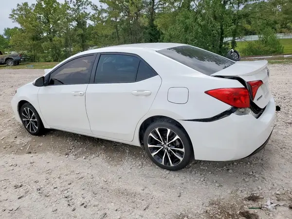 5YFBURHE0JP743346 2018 TOYOTA COROLLA - Image 2