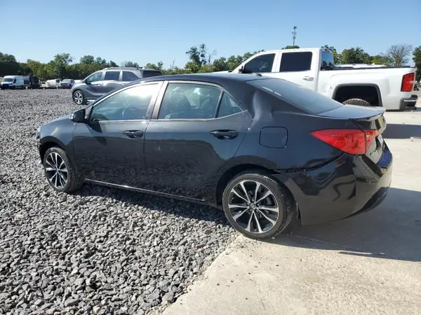 5YFBURHE0JP744464 2018 TOYOTA COROLLA - Image 2