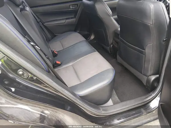 5YFBURHE0JP750037 2018 TOYOTA COROLLA - Image 8