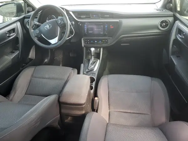 5YFBURHE0JP751625 2018 TOYOTA COROLLA - Image 8