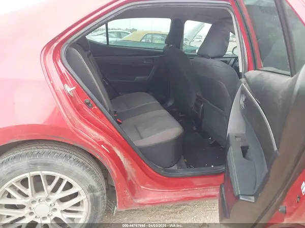5YFBURHE0JP753861 2018 TOYOTA COROLLA - Image 8